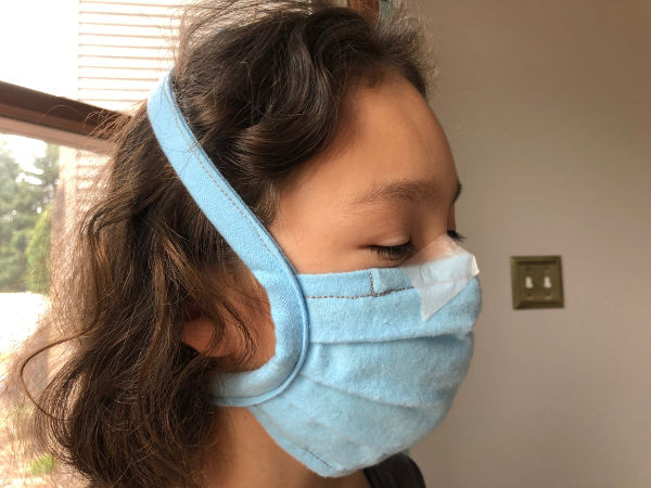 how to wear a surgical mask correctly
