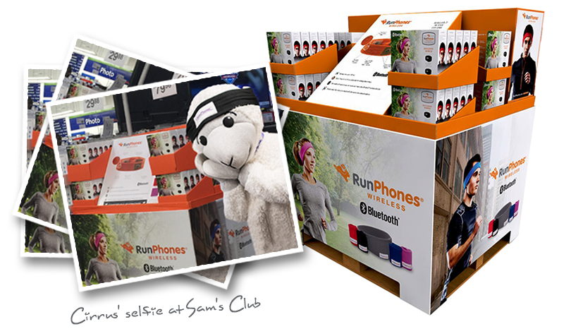 Cirrus the sheep selfie at the RunPhones booth at Sam's Club